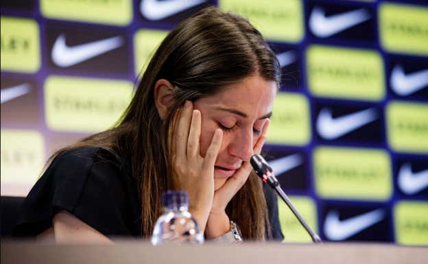 Vicky Losada durante su despedida del Barça.  FC BARCELONA