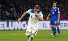 Kane conquista Italia y Retegui se presenta en el Maradona