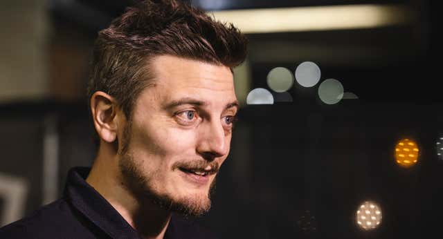Así es Oriol Querol, la verdadera mano derecha de Gerard Piqué en la guardería de la Kings League
