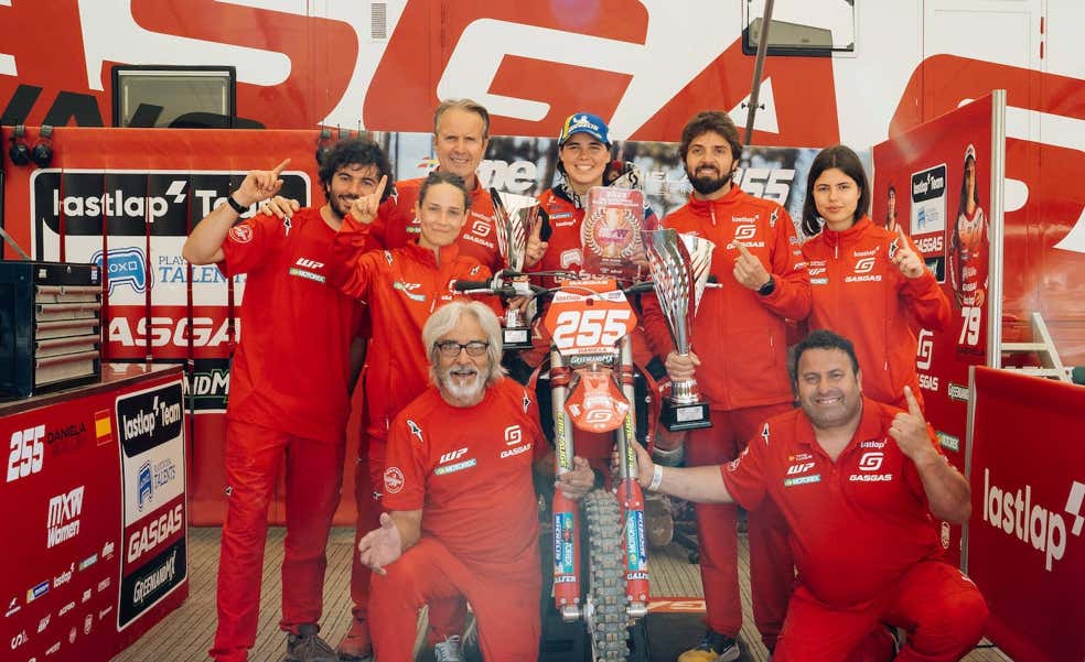 Daniela Guillén hace historia en Cerdeña y Jorge Prado sigue líder de MXGP