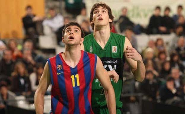 Ángel Aparicio, con el '11', en un derbi ante el Joventut de Badalona. ACB