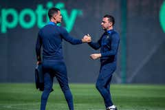 Rafa Márquez se abona a la fórmula de Xavi