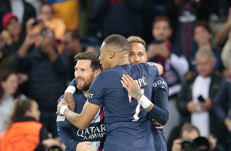 Mbappé, Messi y Neymar, un tridente sin Champions por 13 millones de euros… ¡al mes!