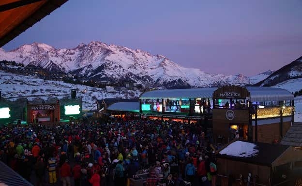 El local se llena a diario hasta la bandera. Aramón Formigal