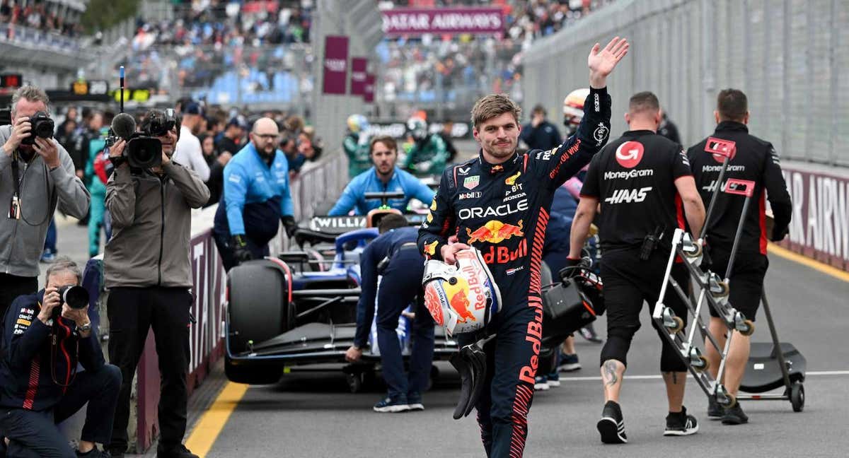Max Verstappen tras conseguir su 22ª pole position en F1 en el GP de Australia 2023.