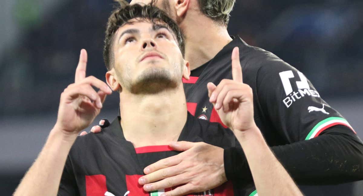 Brahim Díaz celebra su gol al Nápoles.