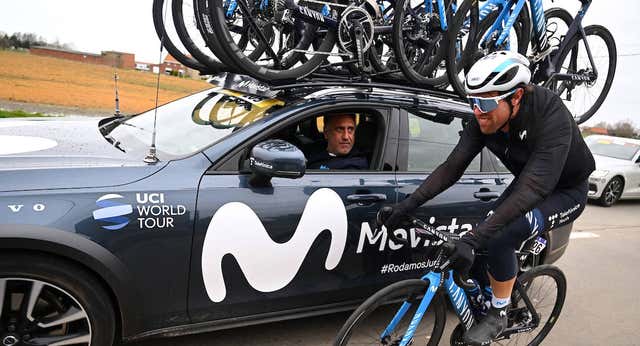 ‘Chente’, director de Movistar: «Mi peor momento es cuando meto a un corredor en la ambulancia»