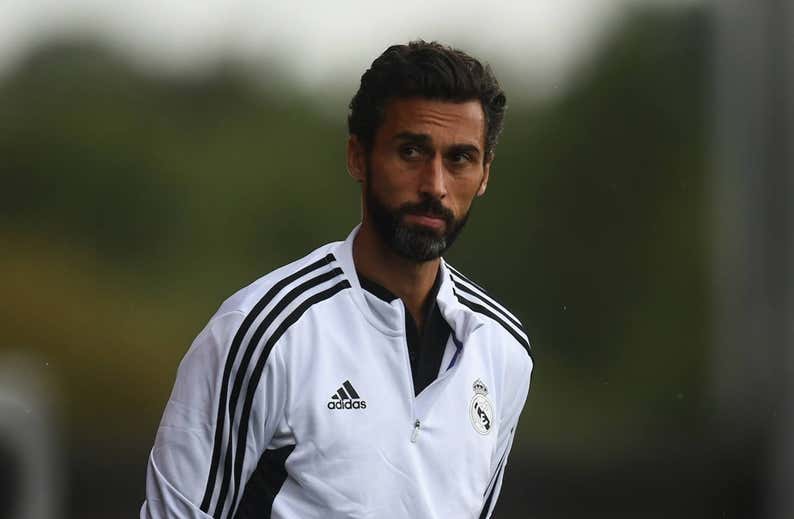 Arbeloa no se inmuta ante las primeras quinielas con su nombre