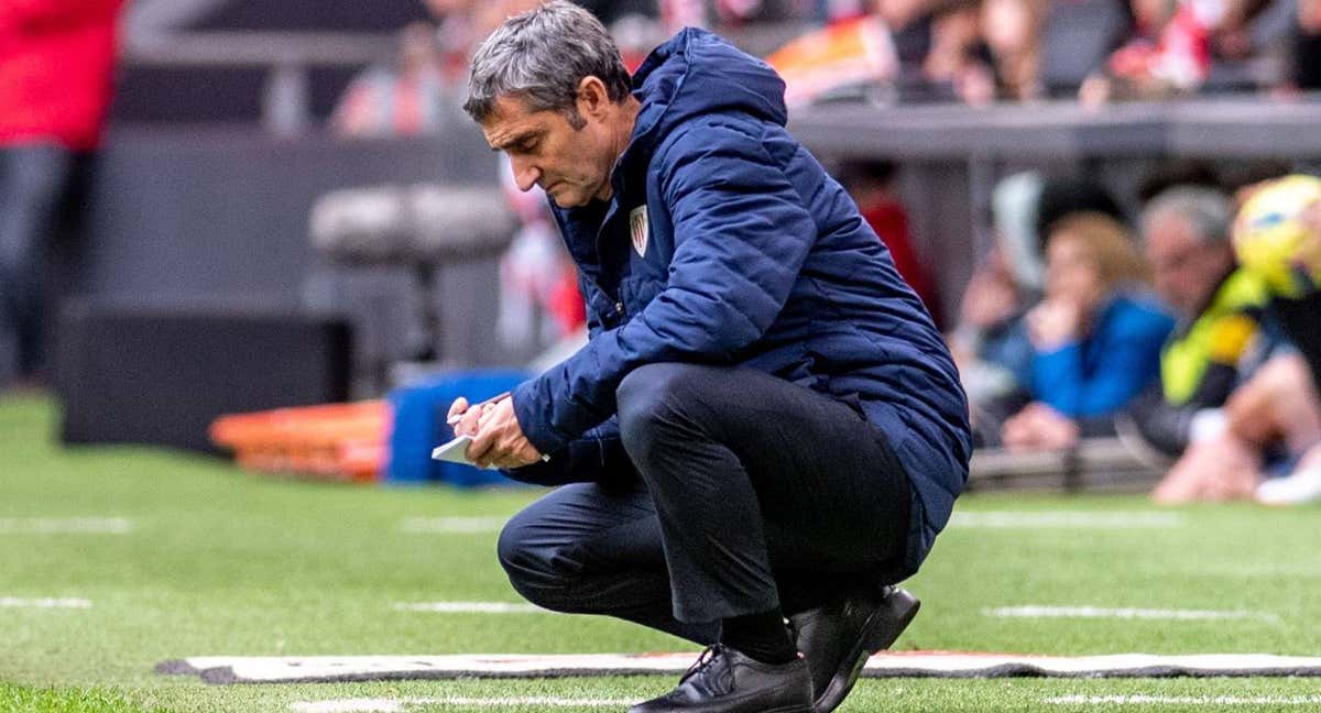 Ernesto Valverde, durante el último partido en San Mamés./EFE