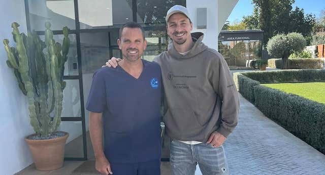 Ibrahimovic en Sevilla, encomendado a su ‘santo’: ‘Nos permite técnicas dolorosas, ¡es un vikingo!’