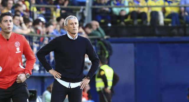 Quique Setién se agarra a la última bala que le queda para seguir la temporada que viene