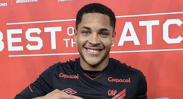 Sin nuevos avances en la cumbre Barça-Vitor Roque