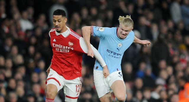 Arsenal y Manchester City, un mano a mano por la Premier: calendario, rivales y desempate