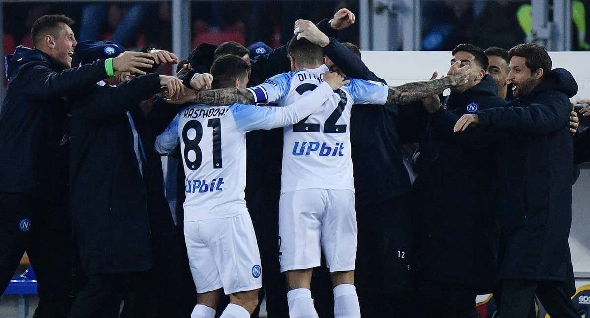 El Nápoles celebra un gol durante un partido. /AFP