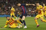 El Girona puntúa en un Camp Nou que aplaude más a Messi que al líder