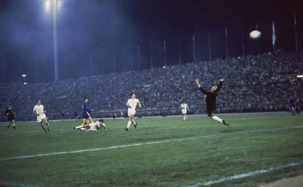 Gol de Peter Osgood al Real Madrid.  GETTY