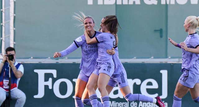 Møller pospone el alirón del Barça