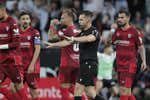 ¿Por qué atacó duramente el Valencia a los árbitros? La supuesta persecución de la RFEF y los 17 errores arbitrales que el club reclama