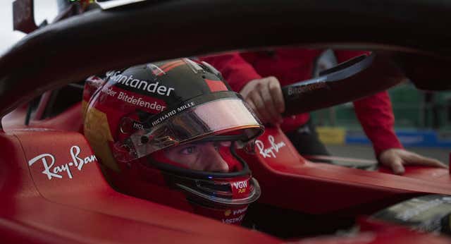 Carlos Sainz renuncia en silencio a sus vacaciones para dar un paso adelante en Ferrari