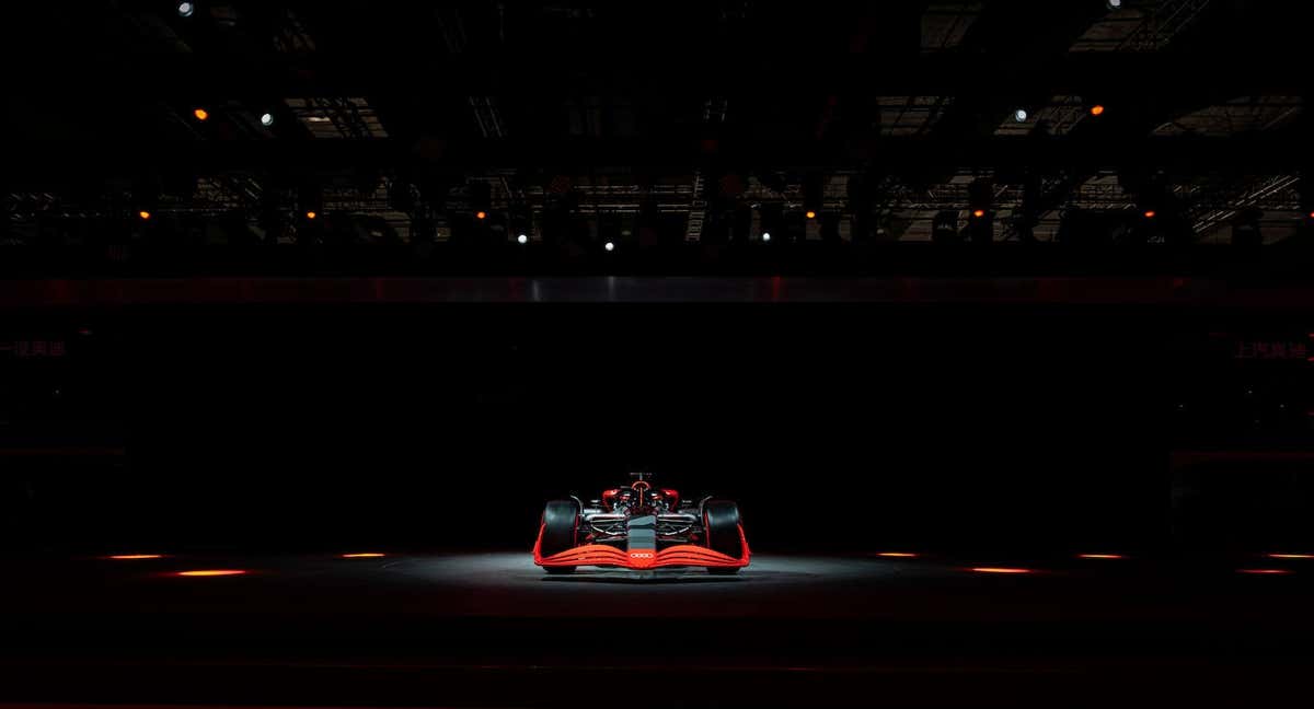 Maqueta de F1 con los colores de Audi. /Audi