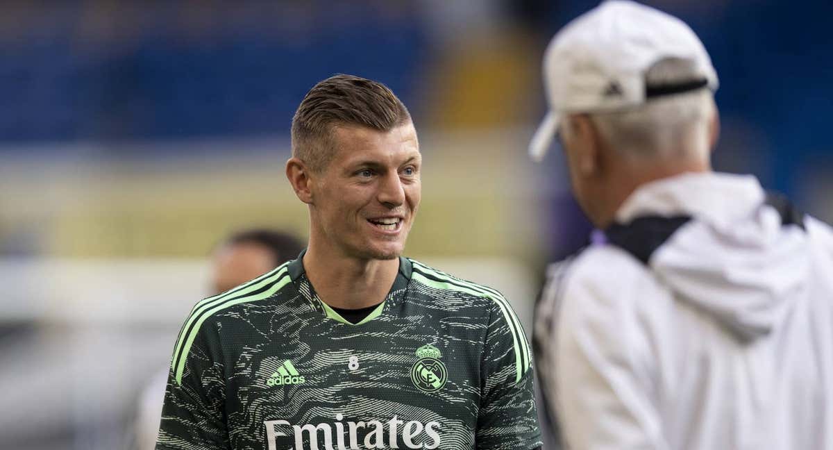 Kroos, sonriente en un entrenamiento con el Real Madrid.