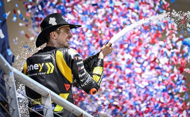 Luca Marini celebra su segundo puesto en el GP de Las Américas de MotoGP 2023.  EFE