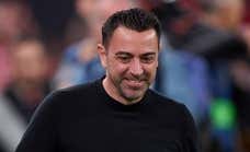 Xavi, muy pendiente de Pedri, Frenkie de Jong y Dembélé