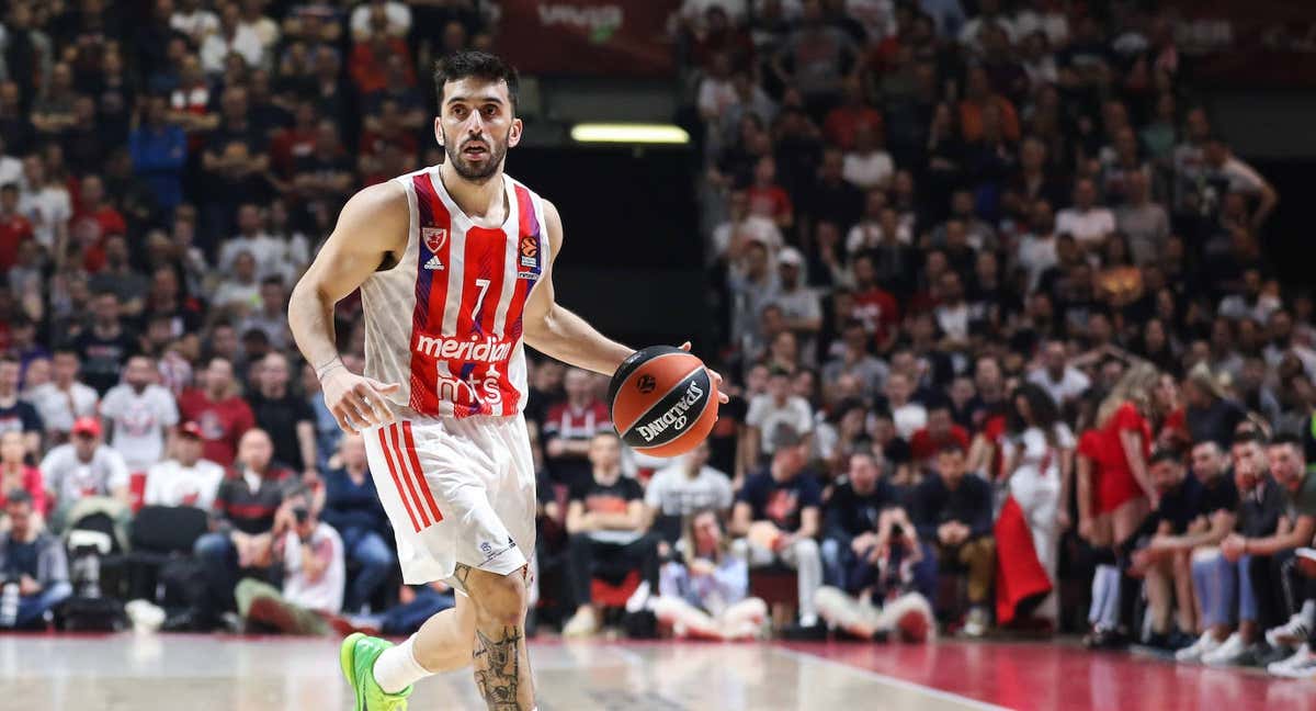 Facundo Campazzo en un partido de Euroliga con Estrella Roja. /Nikola Krstic/MB Media/Getty Images