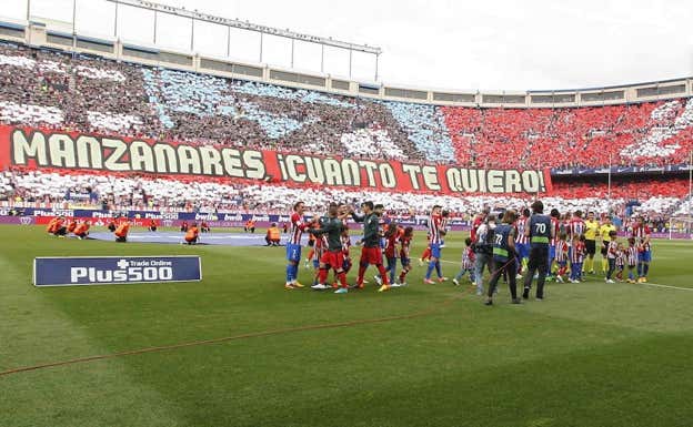 El Atlético de Madrid-Athletic fue el último partido que acogió el Vicente Calderón, en 2017.  EFE