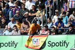 La versión de los aficionados polacos del Atlético: «No entendemos nada, es la bandera de España en un estadio español»
