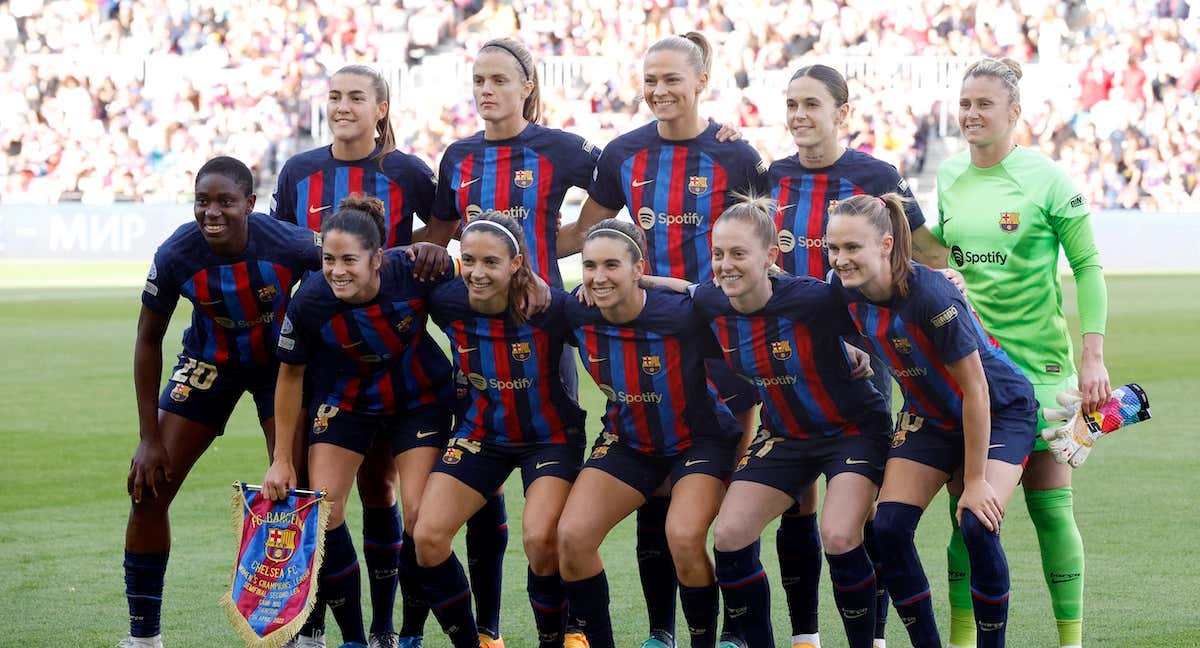 Alineación del Barcelona femenino en su semifinal de Champions contra el Chelsea.
