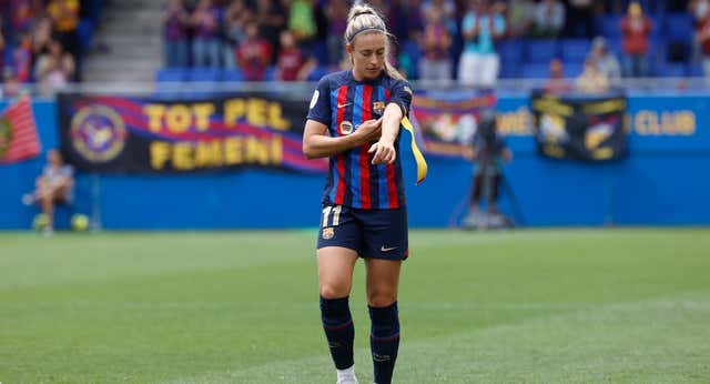 Alexia llega a tiempo para cantar el alirón: así fue su redebut