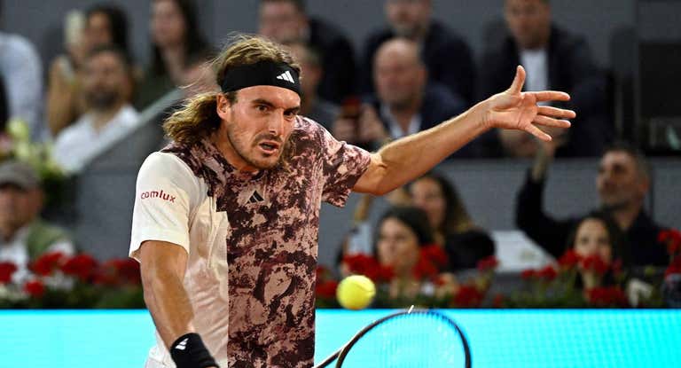 Stefanos Tsitsipas, durante su debut en el Mutua Madrid Open.