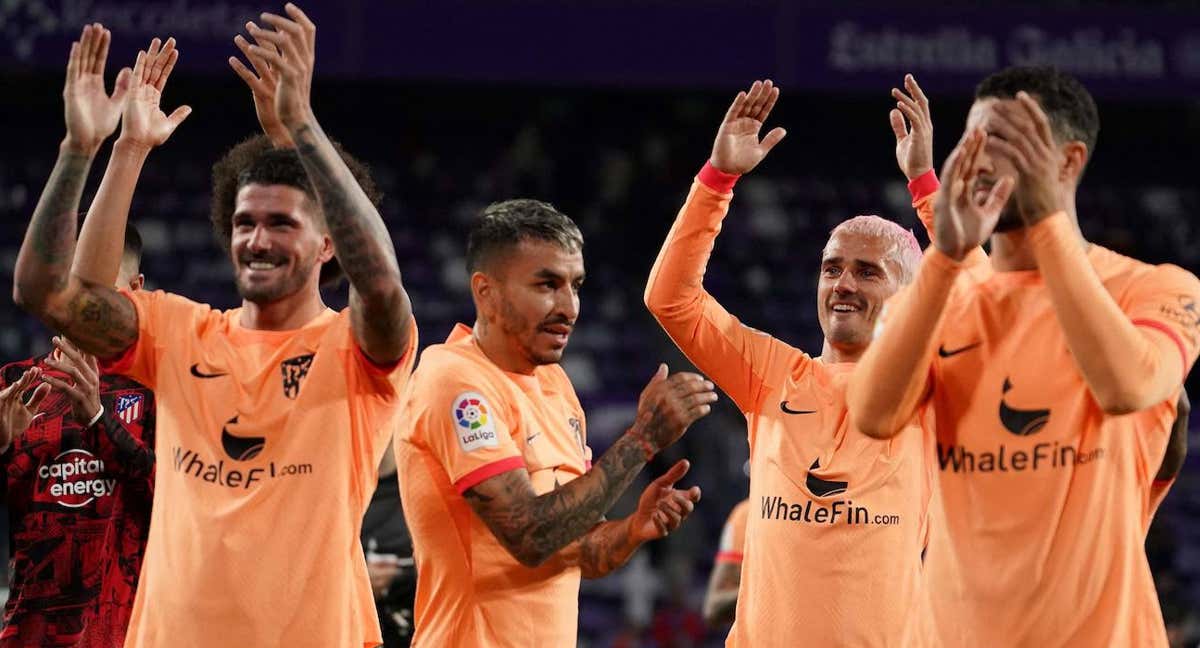 De Paul, Correa, Griezmann y Mario Hermoso agradecieron el apoyo de los aficionados rojiblancos desplazados hasta Valladolid. /AFP