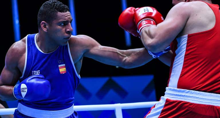 Enmanuel Reyes Pla, durante un combate en el Europeo del pasado año.