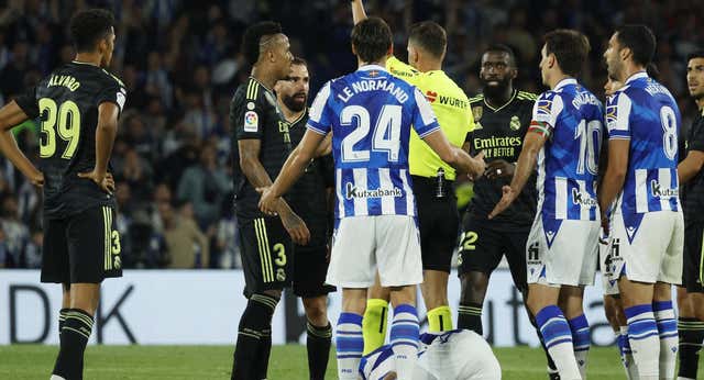 ¿La story denuncia más rápida de la historia? ¡Carvajal tardó 5′ en criticar su expulsión!