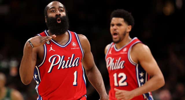 James Harden evoca su versión más anotadora para robar el factor pista en Boston