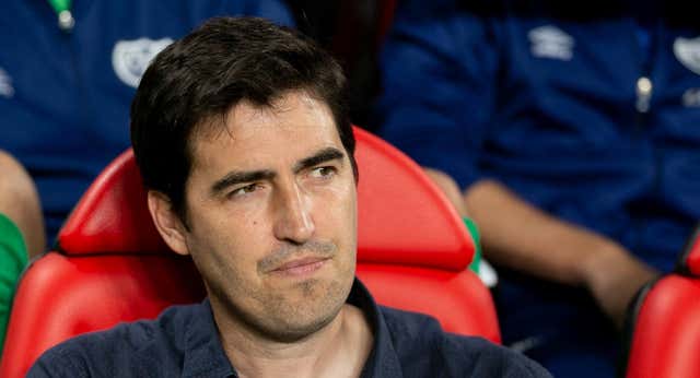Iraola puede batir en silencio un récord histórico para el Rayo
