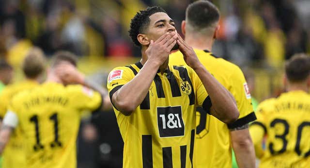 Dos goles de Bellingham completan un set del Dortmund