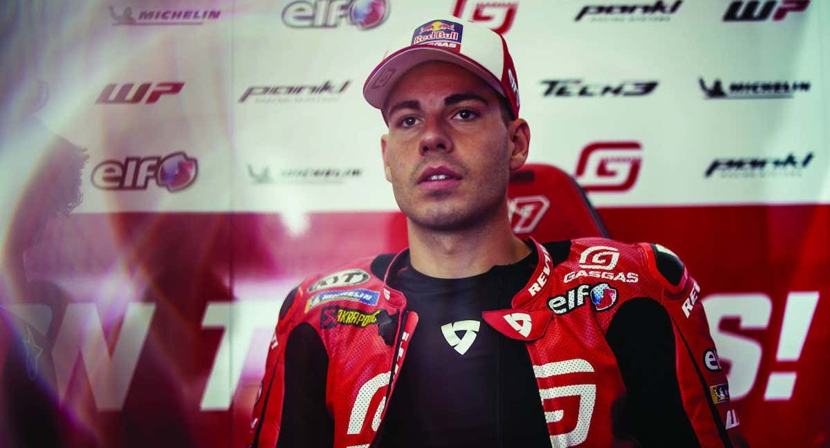 Augusto Fernández, campeón de Moto2 2022, durante el inicio de temporada de MotoGP 2023.