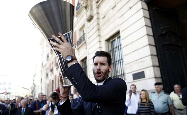 Rudy con la Euroliga conquistada en 2015. ABC