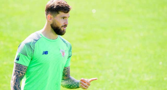 El Athletic, en cuadro y a la espera del último ‘favor’ de Iñigo Martínez