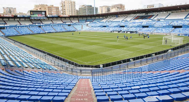 La Romareda, todavía sin reformar.