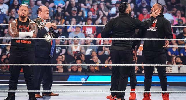 Roman Reigns ridiculiza a The Usos: peleará junto a Solo Sikoa por los título de parejas