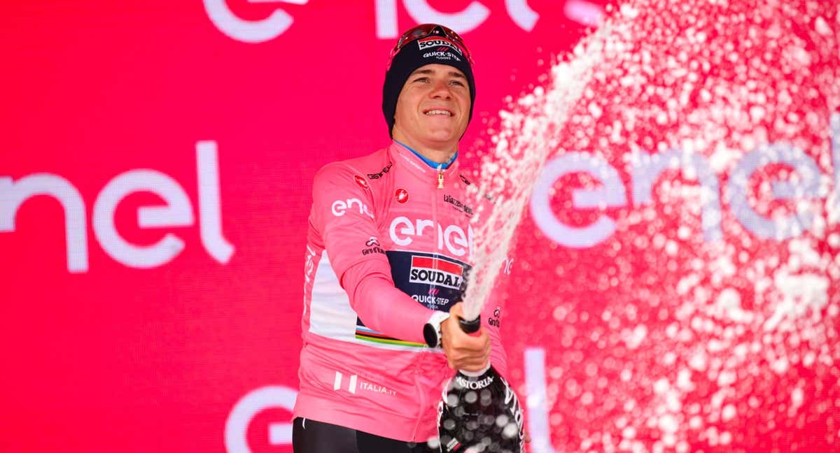 Remco Evenepoel recuperó la 'maglia rosa' en el crono de Cesena del Giro de Italia 2023.