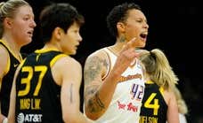 Brittney Griner deja atrás el calvario de su detención y vuelve a jugar un partido 469 días después