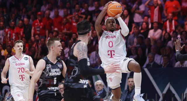 TJ Shorts, ese ‘loco bajito’ que ha revolucionado el baloncesto europeo