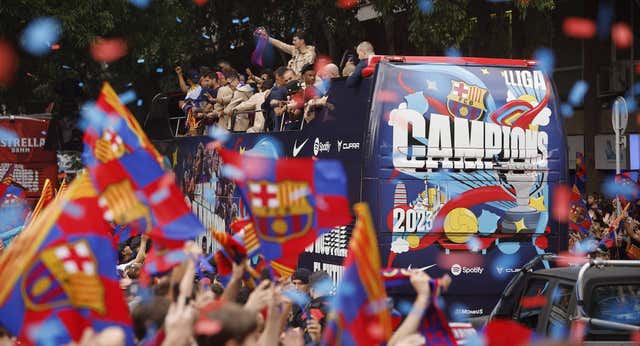 La rúa del ‘Viva la Vida’: el Barça ha vuelto