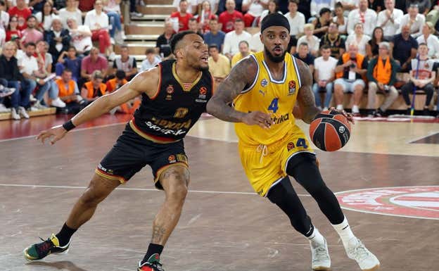 Lorenzo Brown, en Ls playoffs de la Euroliga.  GETTY IMAGES