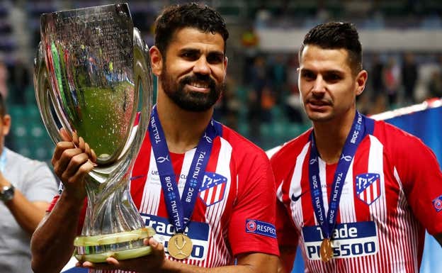 Diego Costa y Vitola con la Supercopa de Europa de 2018.  EFE